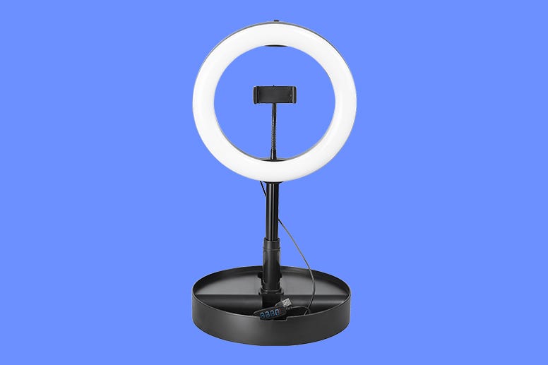 Handystativ mit beleuchtetem Ringlicht